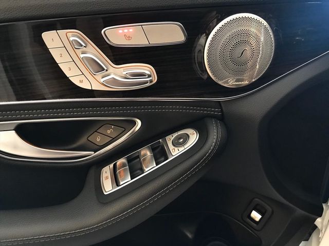 【佳德汽車】BENZ C300  第12張相片