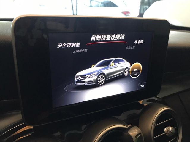 【佳德汽車】BENZ C300  第18張相片