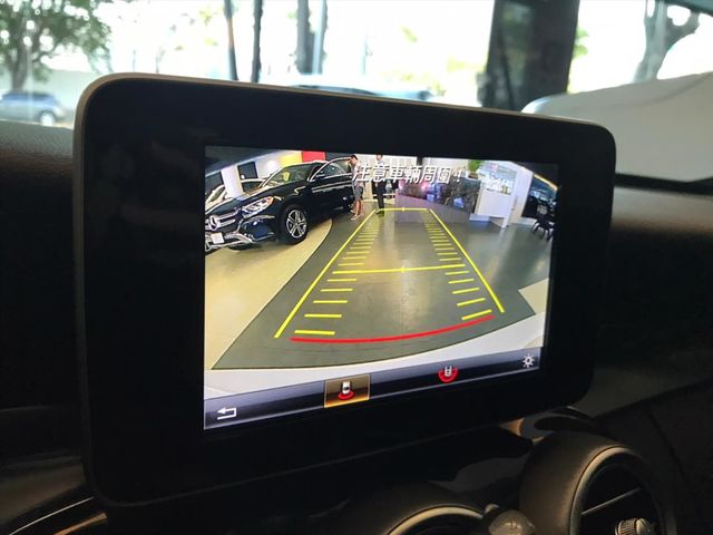 【佳德汽車】BENZ C300  第19張相片