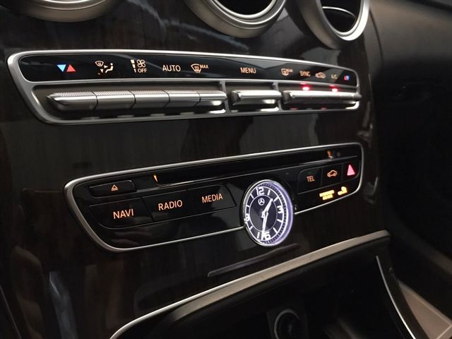 【佳德汽車】BENZ C300  第21張相片