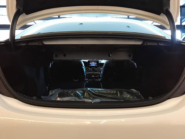 【佳德汽車】BENZ C300  第25張相片
