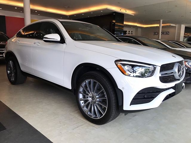 【佳德汽車】BENZ GLC300W4  第2張相片
