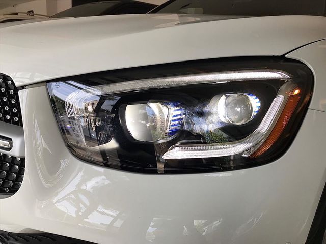 【佳德汽車】BENZ GLC300W4  第6張相片