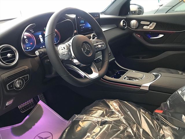 【佳德汽車】BENZ GLC300W4  第36張相片