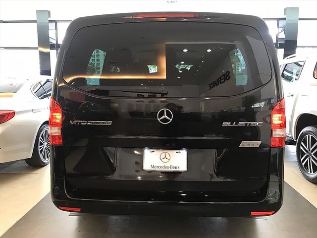 【佳德汽車】BENZ VITO  第4張相片