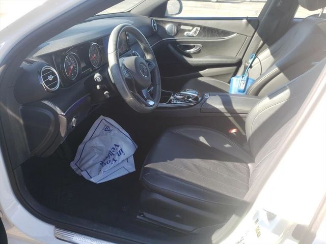 【佳德汽車】BENZ E300  第3張相片
