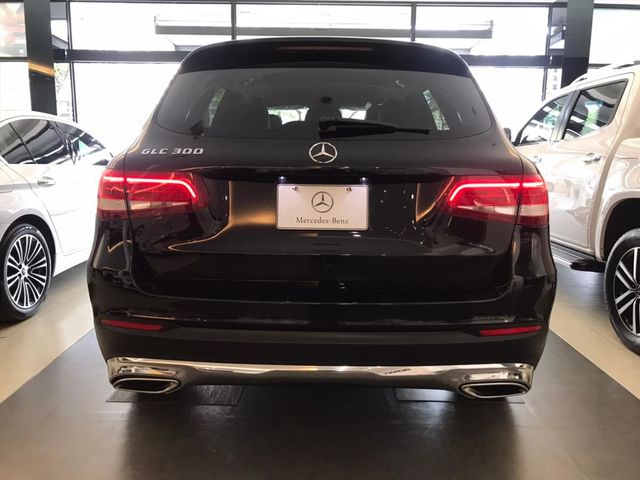【佳德汽車】BENZ GLC300  第4張相片