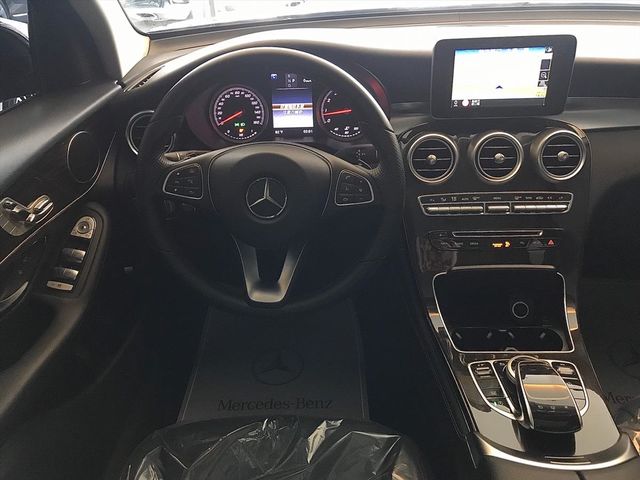 【佳德汽車】BENZ GLC300  第10張相片