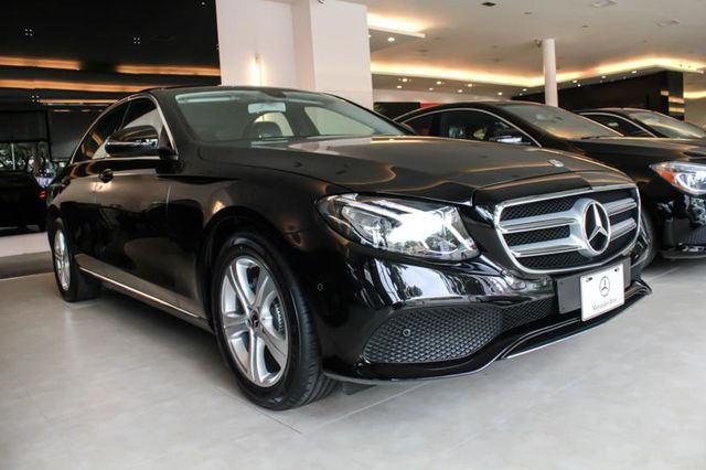 【佳德汽車】BENZ E200  第2張相片