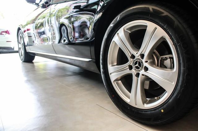 【佳德汽車】BENZ E200  第8張相片