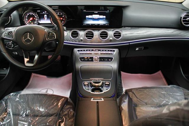 【佳德汽車】BENZ E200  第10張相片