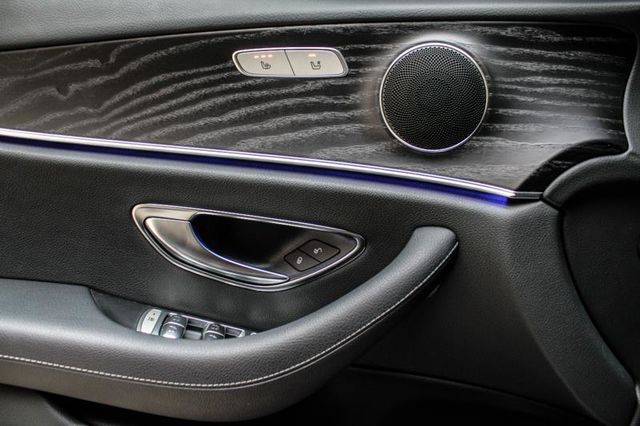 【佳德汽車】BENZ E200  第16張相片