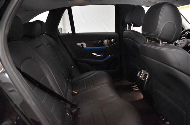【佳德汽車】BENZ GLC300  第5張相片
