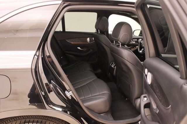 【佳德汽車】BENZ GLC300  第3張相片