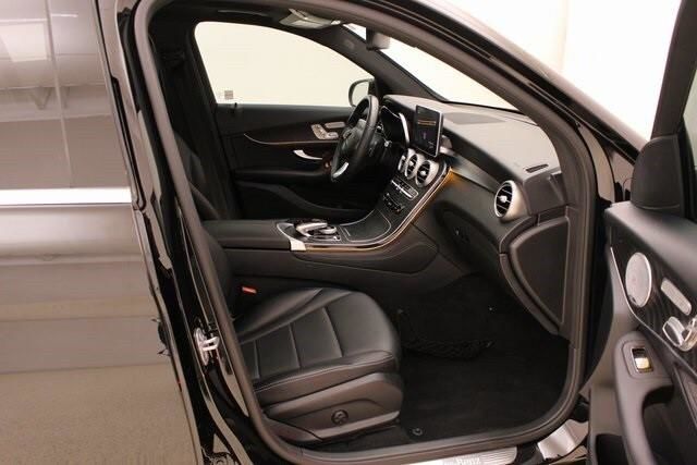 【佳德汽車】BENZ GLC300  第4張相片
