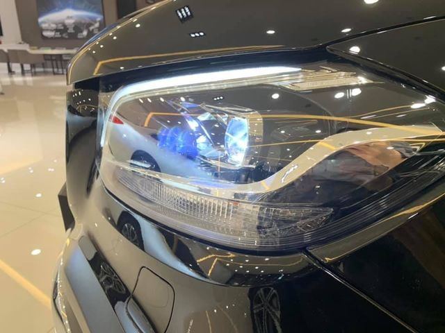 【佳德汽車】BENZ X250D  第18張相片