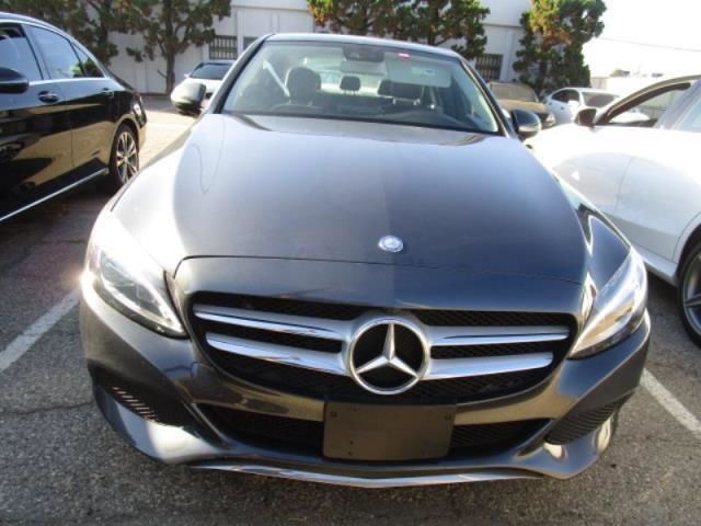 【佳德汽車】BENZ C300  第2張相片