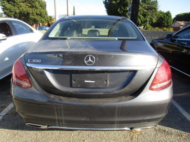 【佳德汽車】BENZ C300  第4張相片