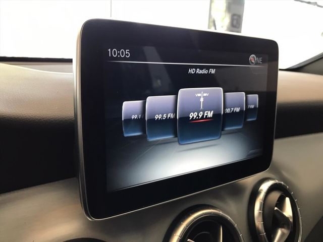 【佳德汽車】BENZ CLA250W4  第14張相片