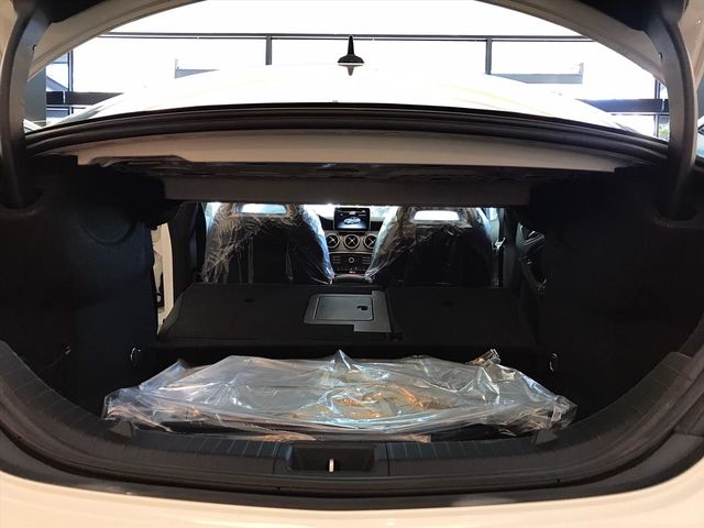 【佳德汽車】BENZ CLA250W4  第18張相片