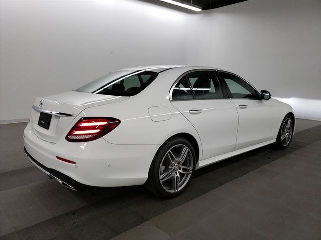 【佳德汽車】BENZ E300  第2張相片