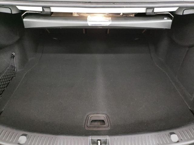 【佳德汽車】BENZ E300  第6張相片