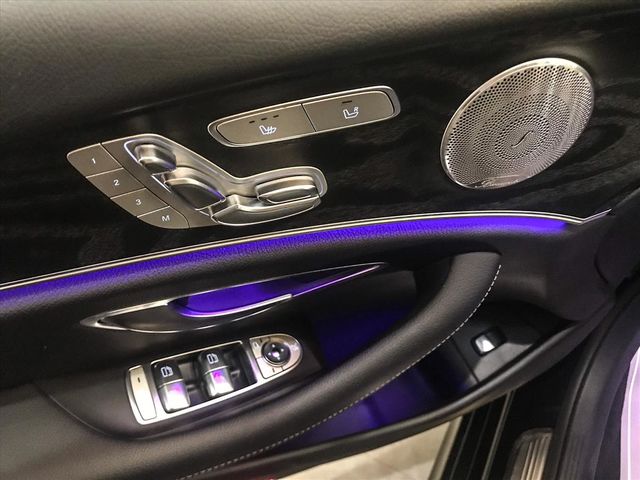 【佳德汽車】BENZ E300  第7張相片