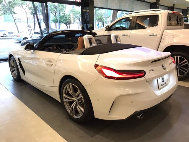 【佳德汽車】BMW Z4 20I  第6張相片