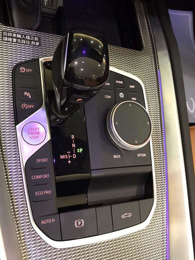 【佳德汽車】BMW Z4 20I  第21張相片