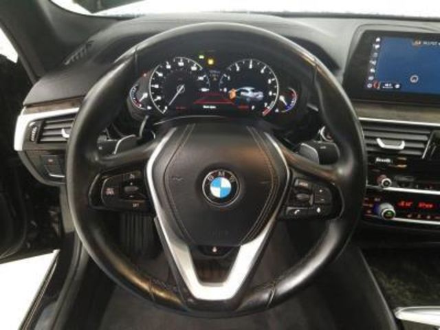 【佳德汽車】BMW 530XI  第11張相片