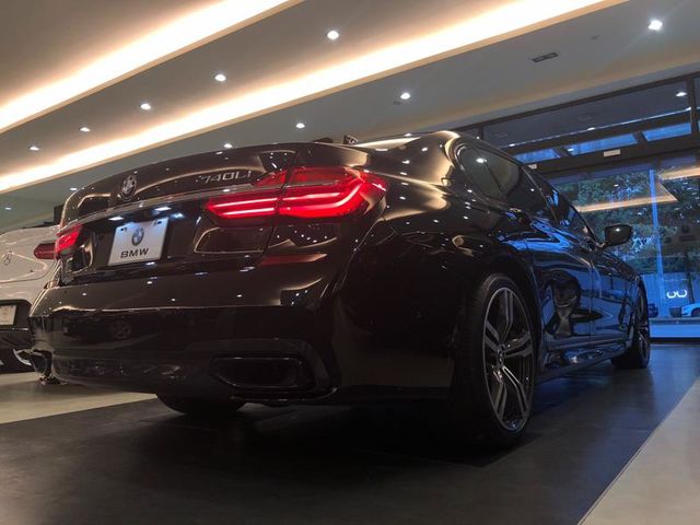 【佳德汽車】BMW 740LI  第4張相片