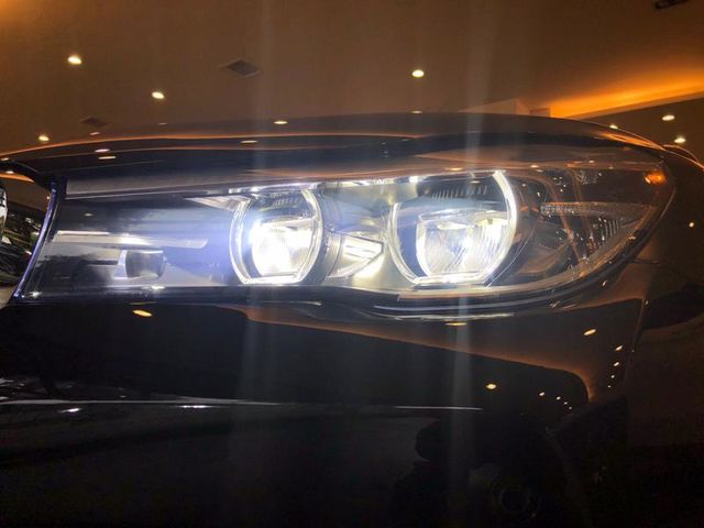 【佳德汽車】BMW 740LI  第8張相片