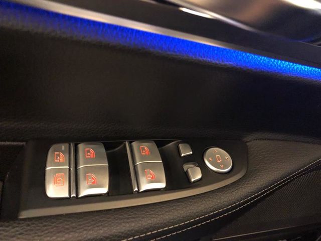 【佳德汽車】BMW 740LI  第24張相片