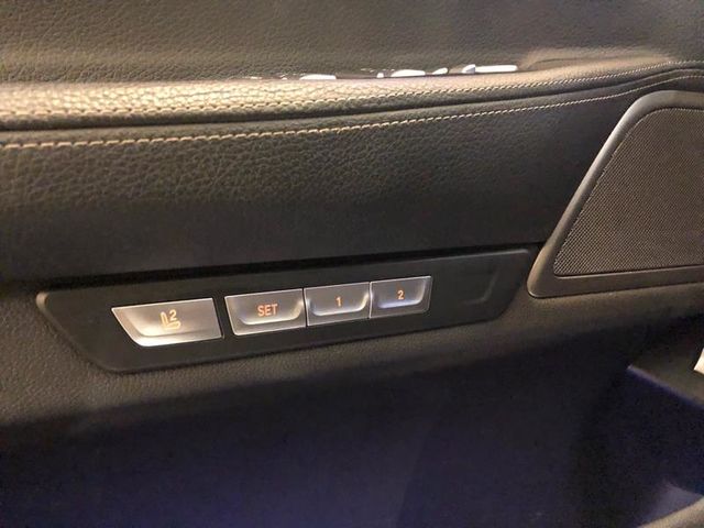 【佳德汽車】BMW 740LI  第25張相片