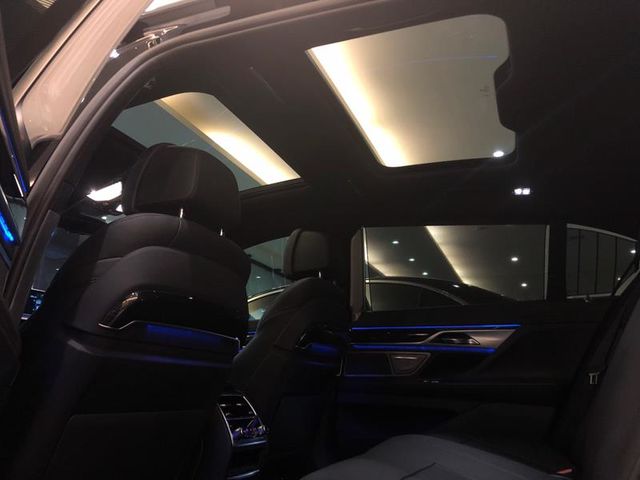 【佳德汽車】BMW 740LI  第42張相片
