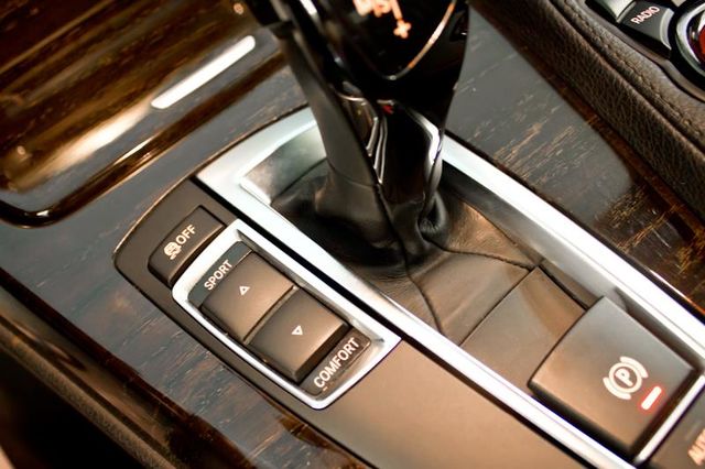 【佳德汽車】BMW 650CI  第13張相片