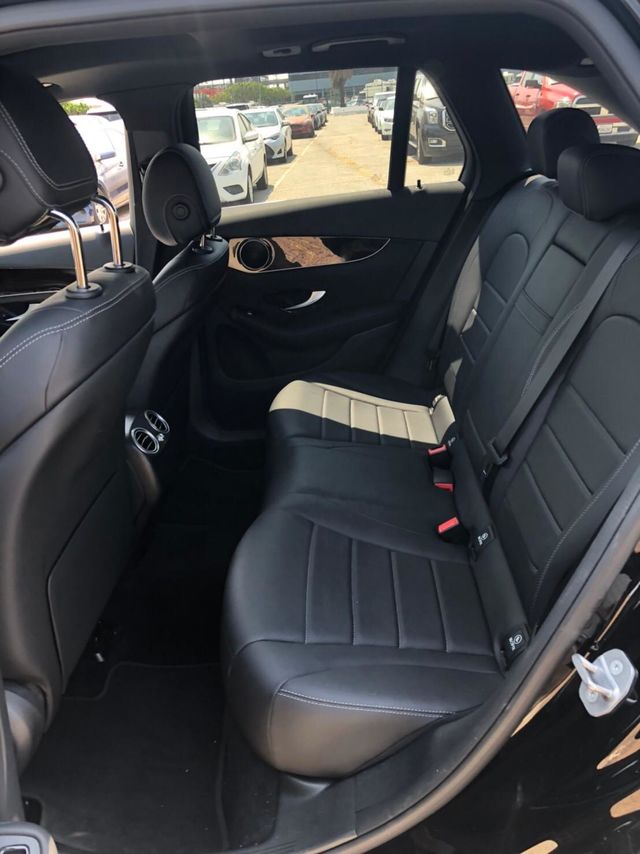 【佳德汽車】BENZ GLC300  第4張相片