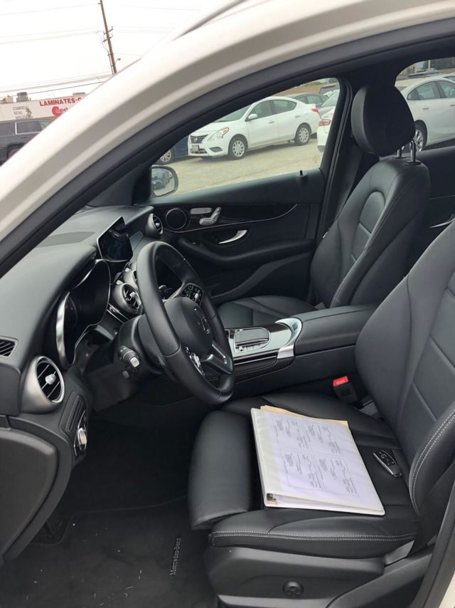 【佳德汽車】BENZ GLC300  第4張相片