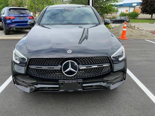 【佳德汽車】BENZ GLC300 斜背  第2張相片