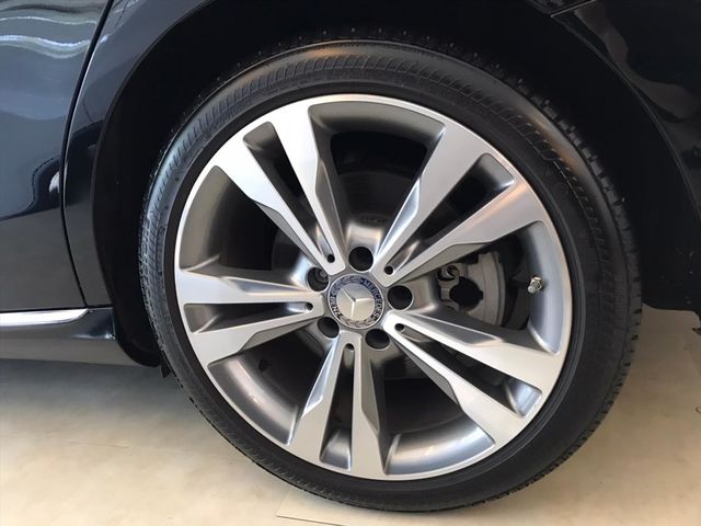 【佳德汽車】BENZ C300  第8張相片
