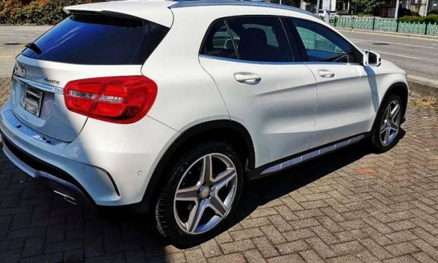 【佳德汽車】BENZ GLA250W4  第4張相片