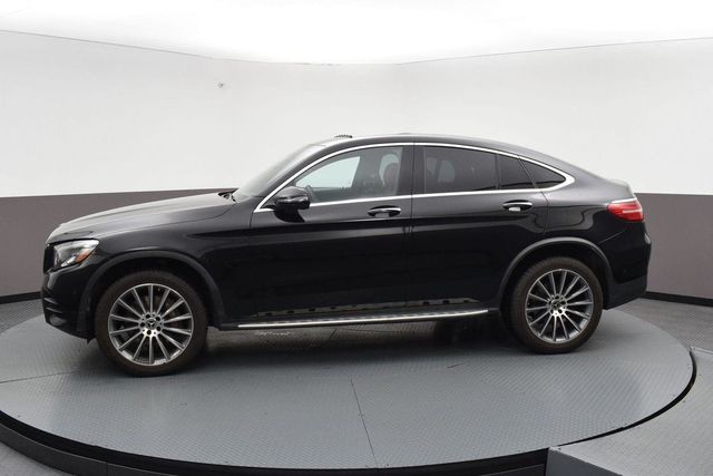 【佳德汽車】BENZ GLC300W4  第3張相片
