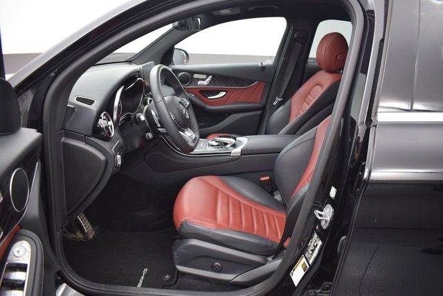 【佳德汽車】BENZ GLC300W4  第6張相片
