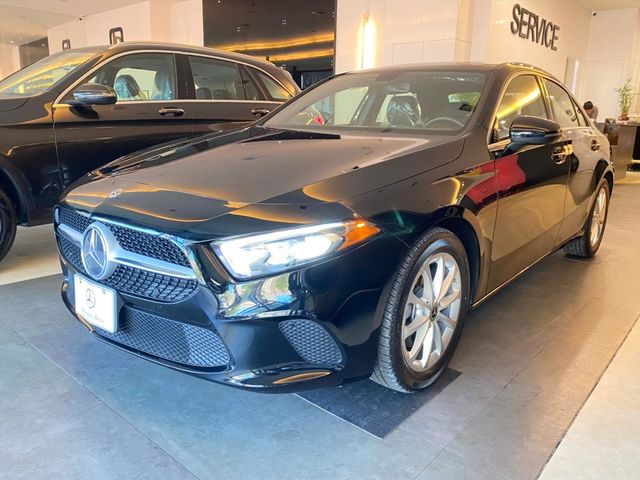 【佳德汽車】BENZ A220  第1張相片