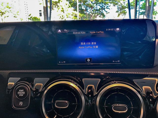 【佳德汽車】BENZ A220  第18張相片