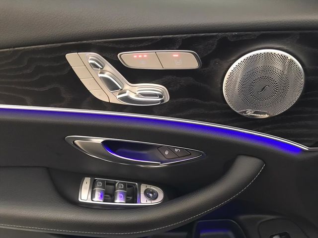 【佳德汽車】BENZ E400  第6張相片