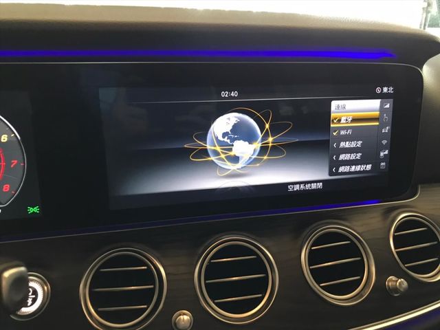 【佳德汽車】BENZ E400  第7張相片