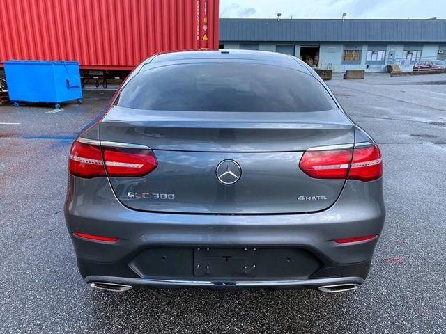 【佳德汽車】BENZ GLC300 斜背  第4張相片