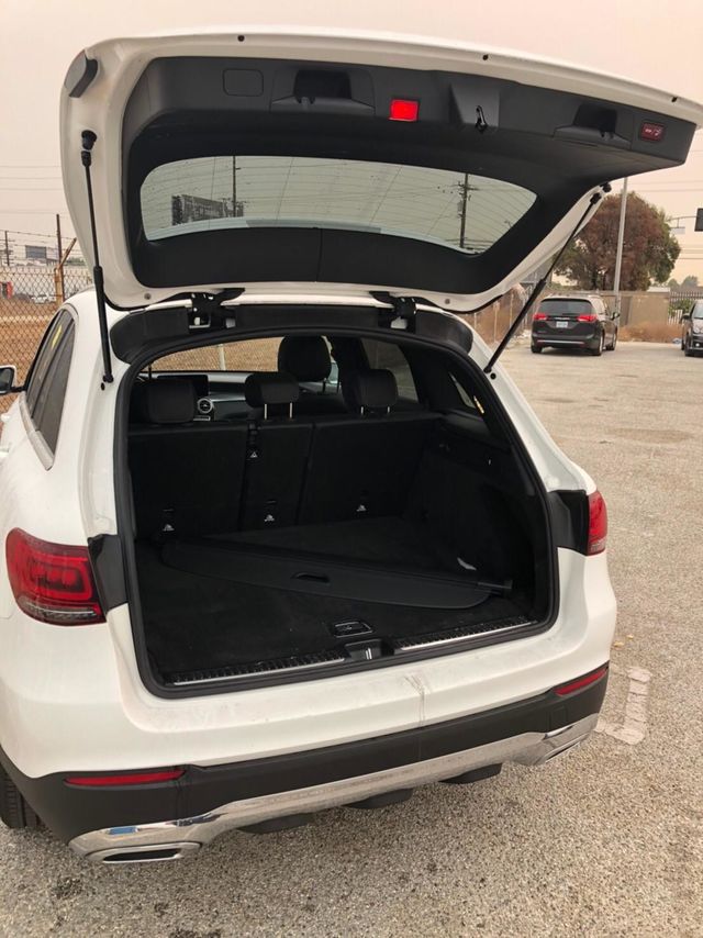 【佳德汽車】BENZ GLC300  第5張相片