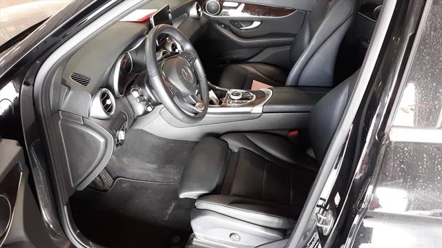 【佳德汽車】BENZ GLC300  第4張相片